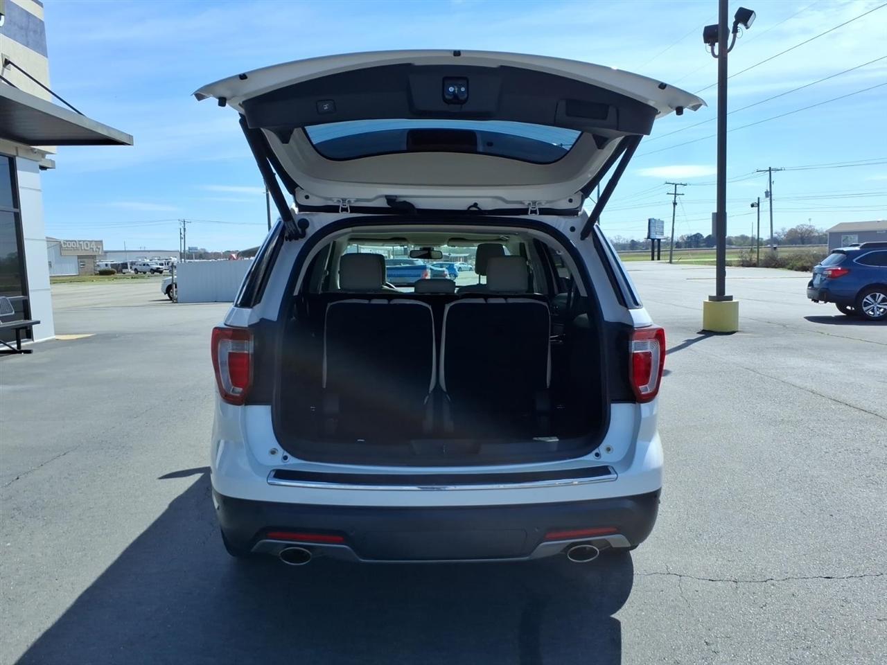 Ford Explorer Limited FWD 2019