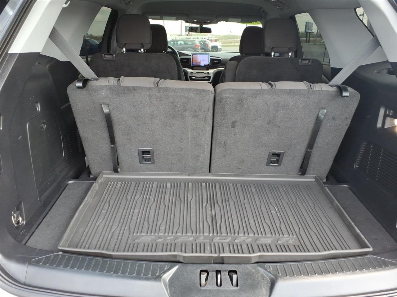 Ford Explorer XLT RWD 2022