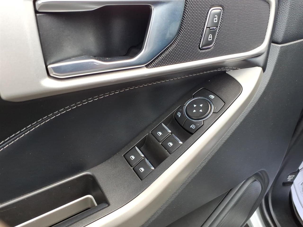 Ford Explorer XLT RWD 2022