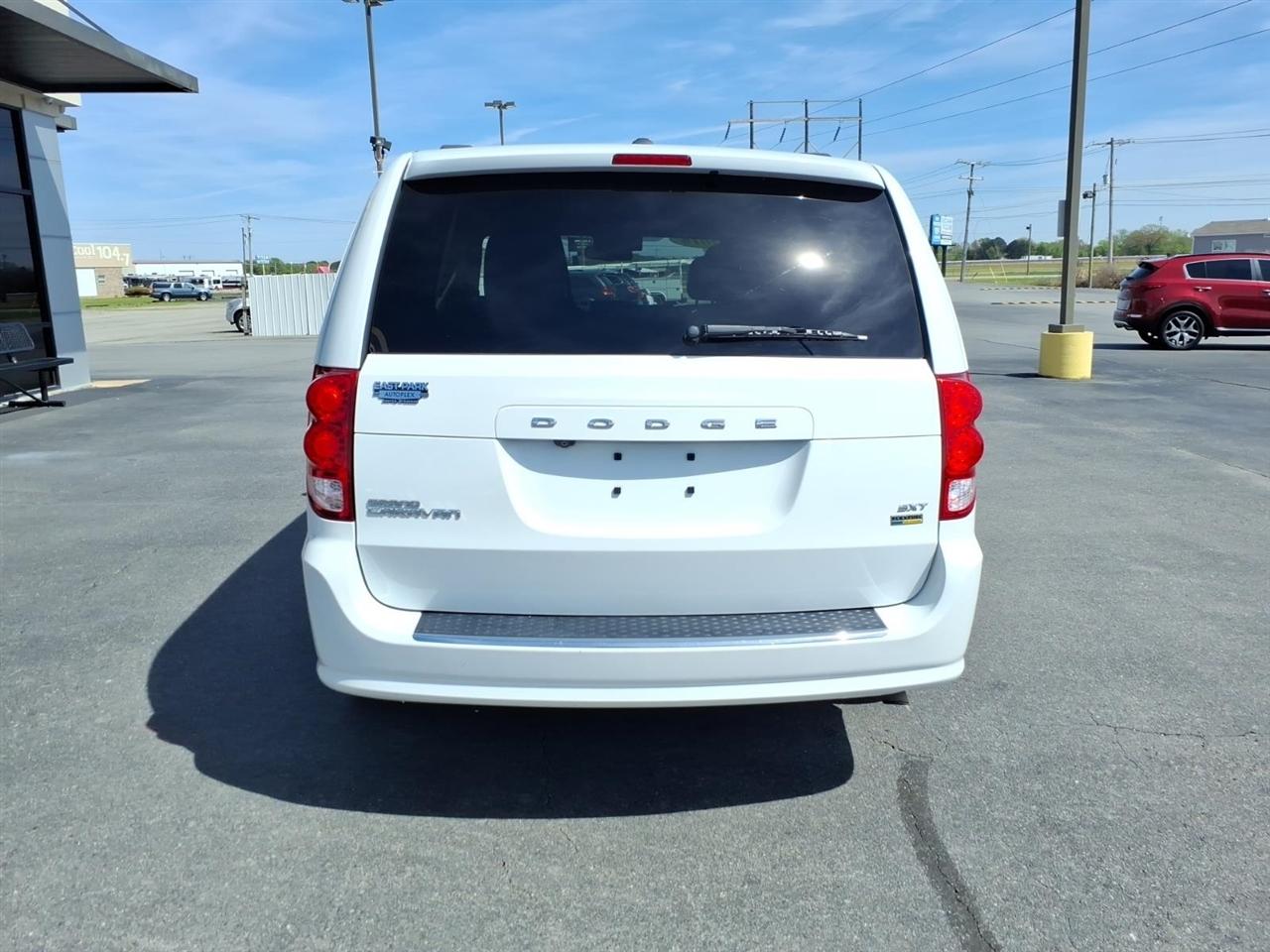 Dodge Grand Caravan 4dr Wgn SXT Plus 2016