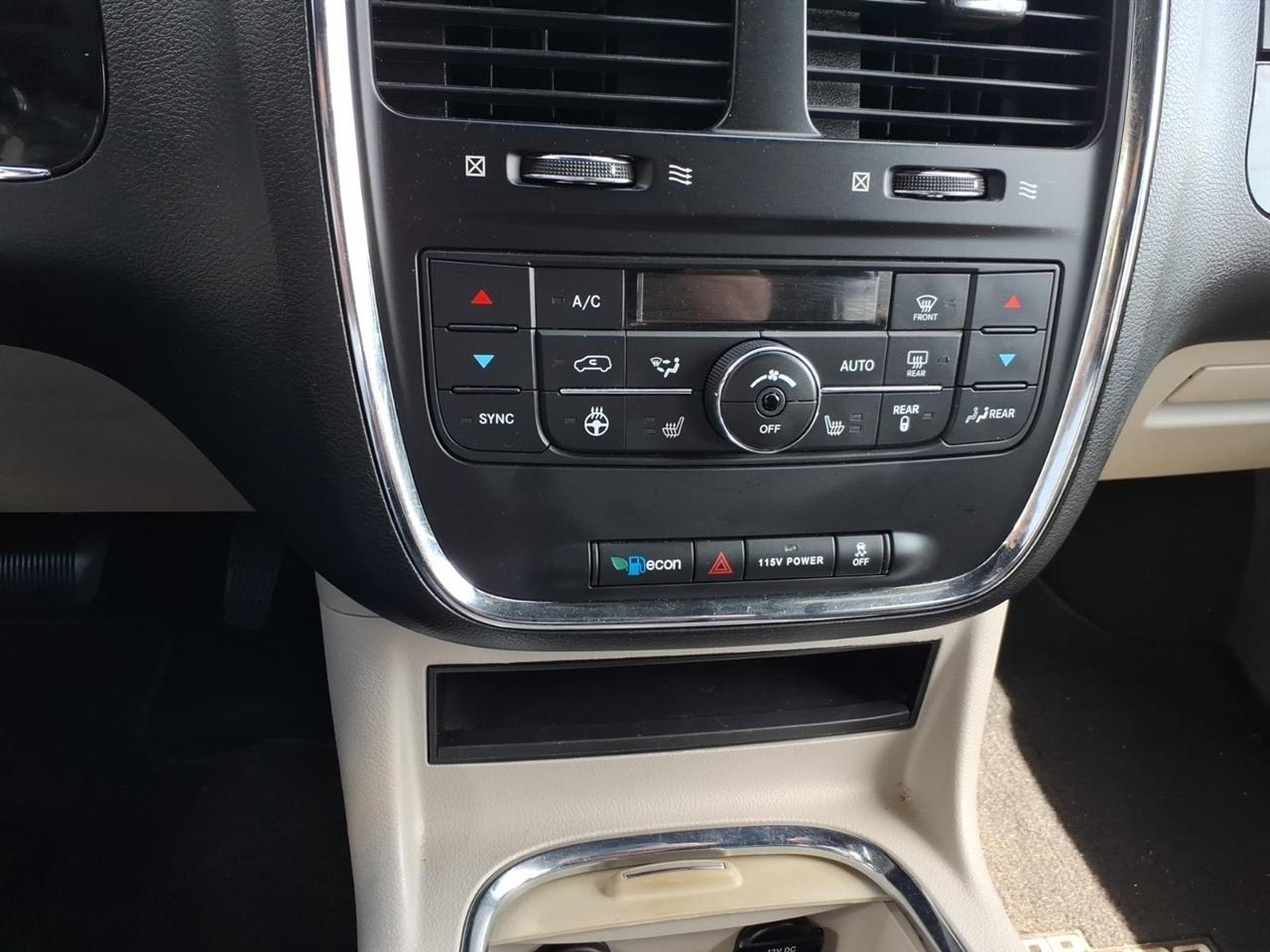 Dodge Grand Caravan 4dr Wgn SXT Plus 2016