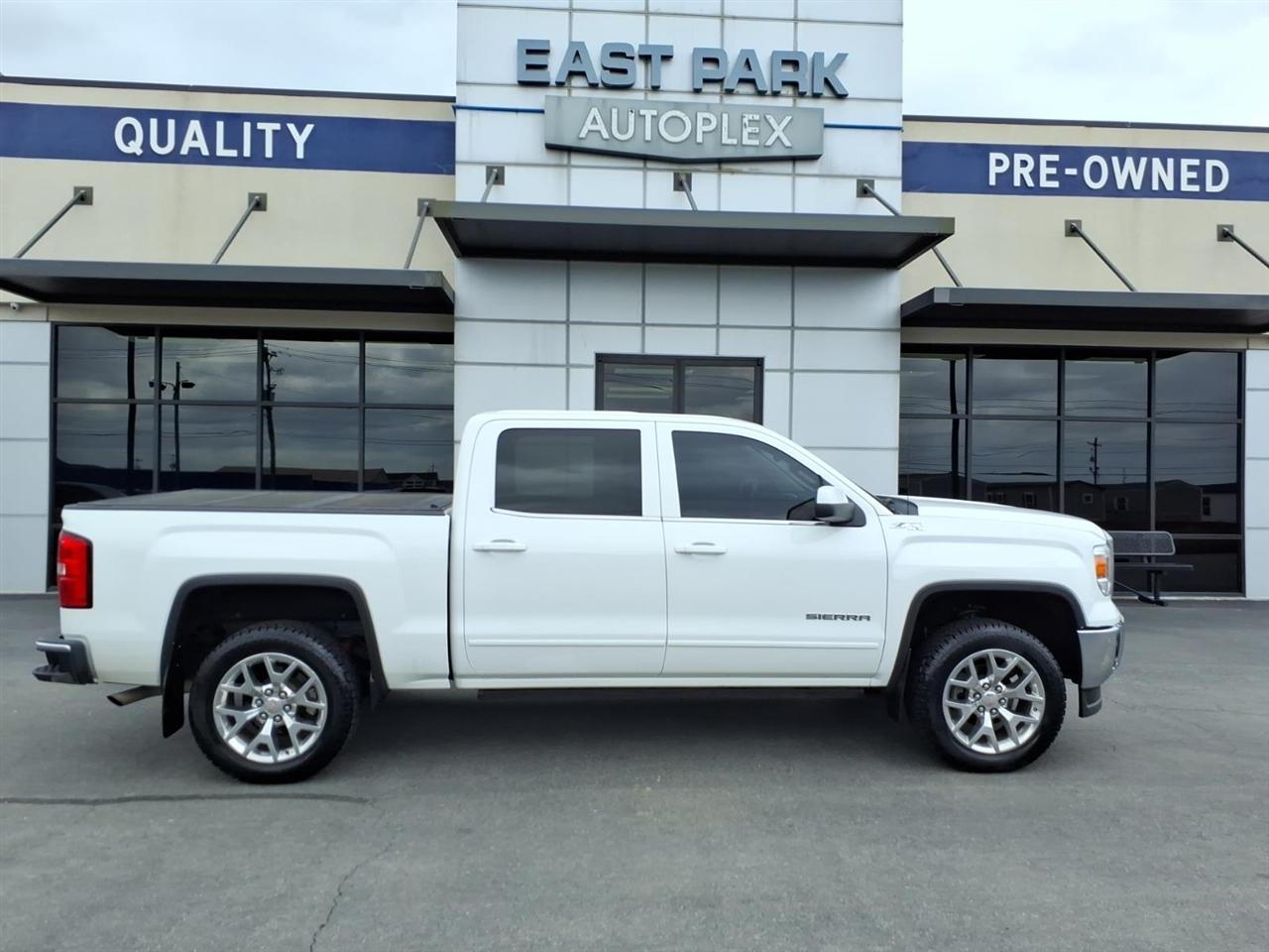 GMC Sierra 1500 4WD Crew Cab 143.5" SLE 2015