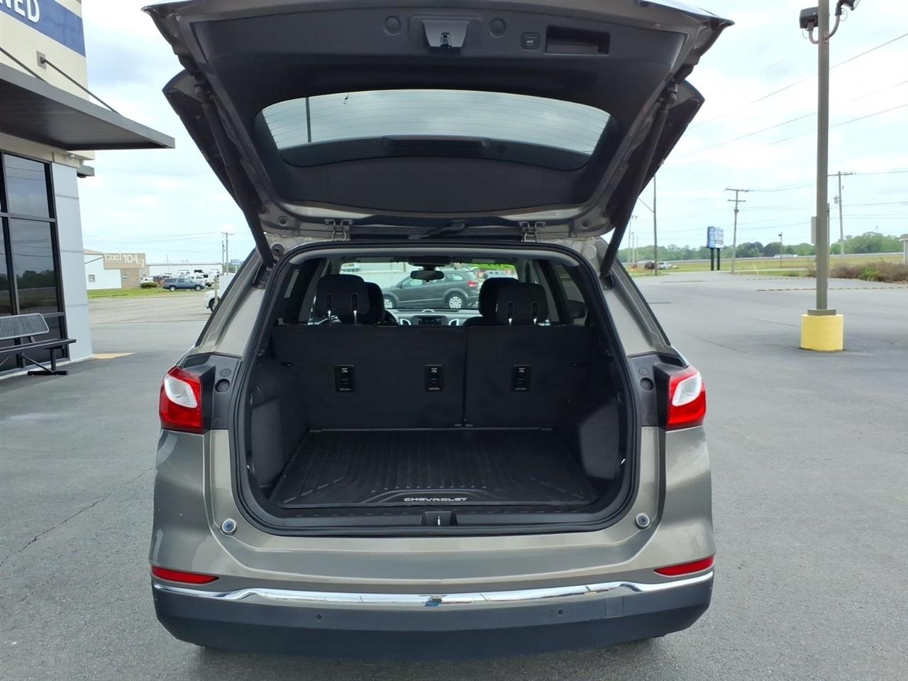 Chevrolet Equinox FWD 4dr LT w/1LT 2019