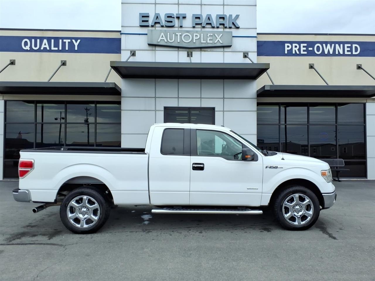 Ford F-150 2WD SuperCab 145" Lariat 2014