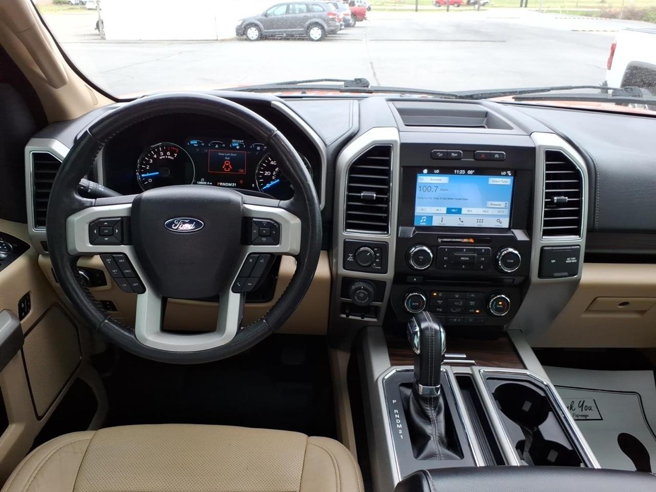 Ford F-150 Lariat 4WD SuperCrew 5.5' Box 2017