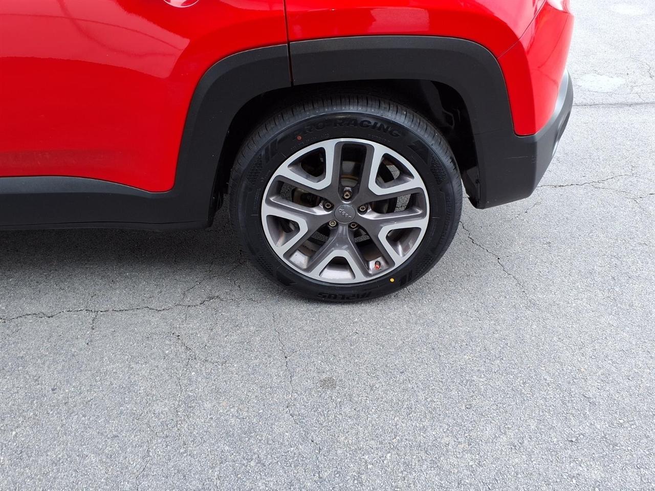 Jeep Renegade FWD 4dr Latitude 2015