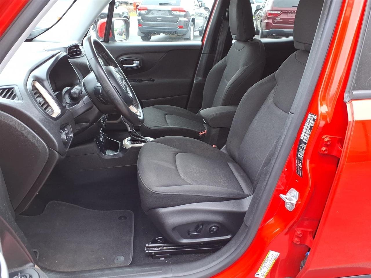 Jeep Renegade FWD 4dr Latitude 2015