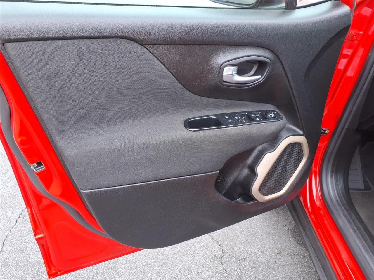 Jeep Renegade FWD 4dr Latitude 2015