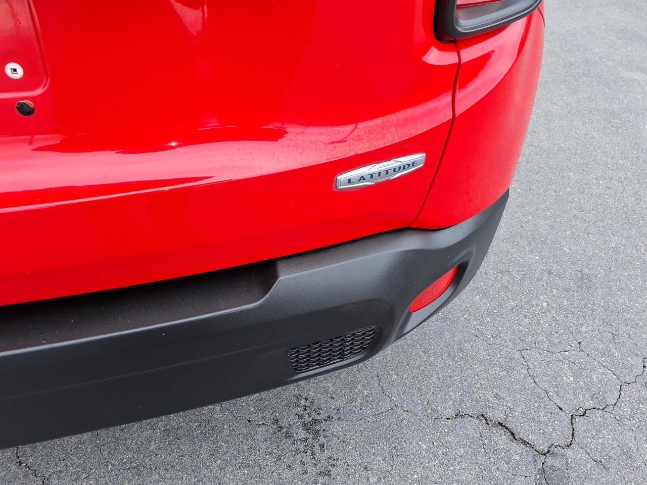 Jeep Renegade FWD 4dr Latitude 2015