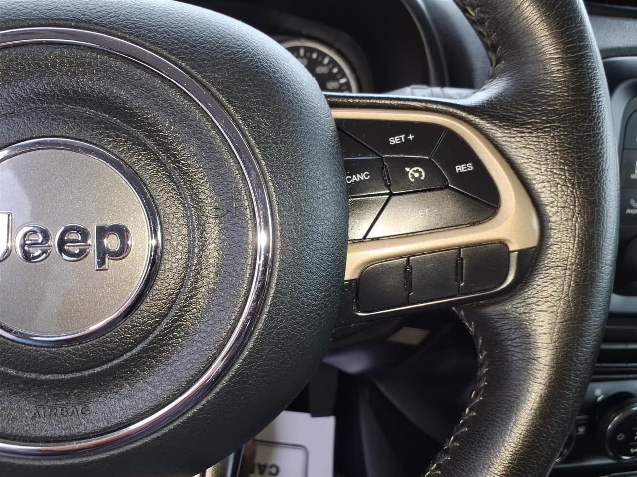 Jeep Renegade FWD 4dr Latitude 2015