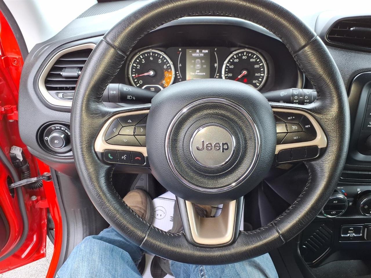Jeep Renegade FWD 4dr Latitude 2015