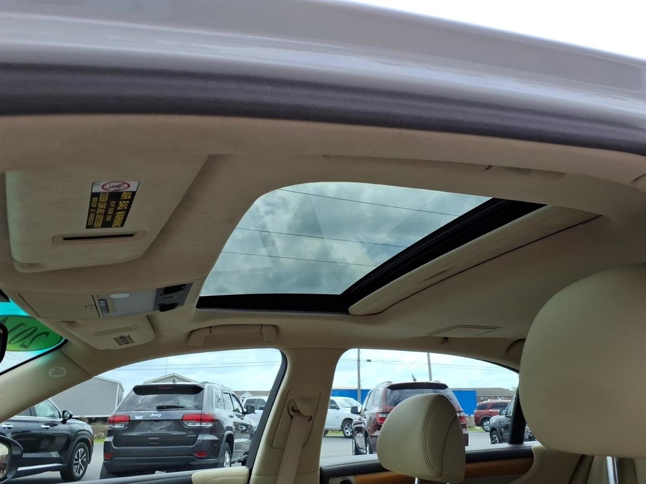 Lexus LS 460 4dr Sdn L RWD 2014