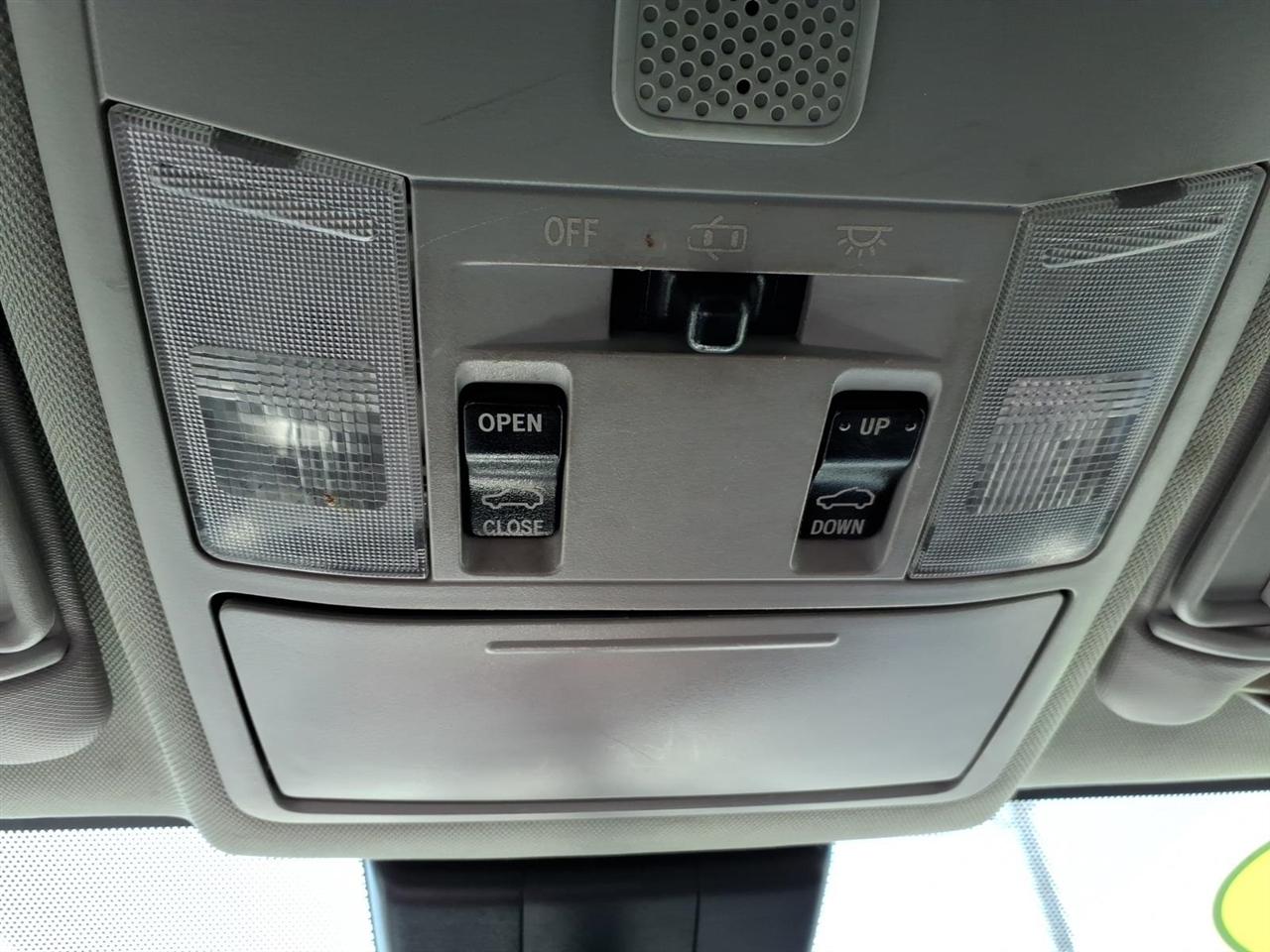 Toyota RAV4 Adventure FWD (Natl) 2018