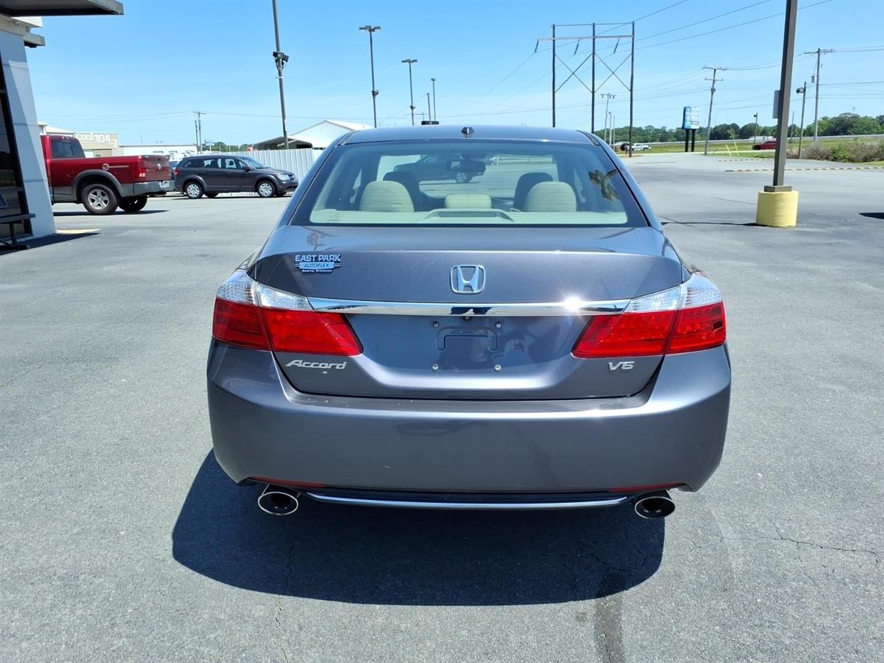 Honda Accord 4dr V6 Auto EX-L 2015