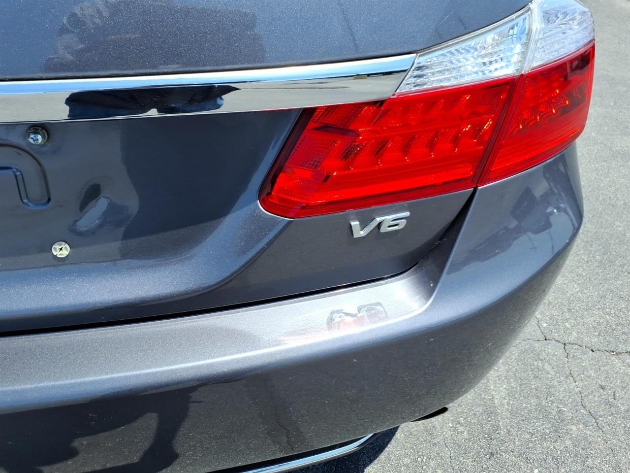 Honda Accord 4dr V6 Auto EX-L 2015