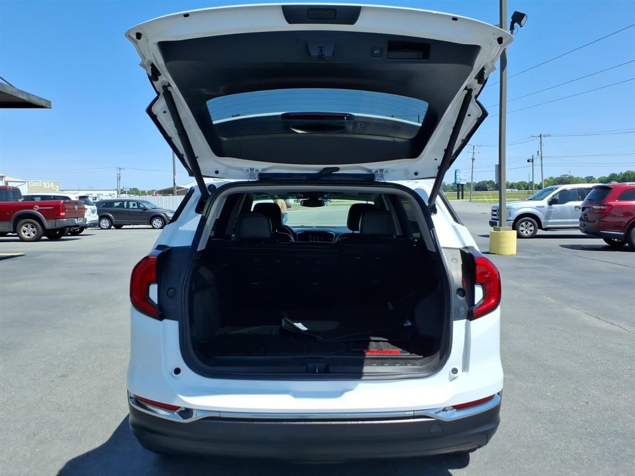 GMC Terrain FWD 4dr SLT 2022