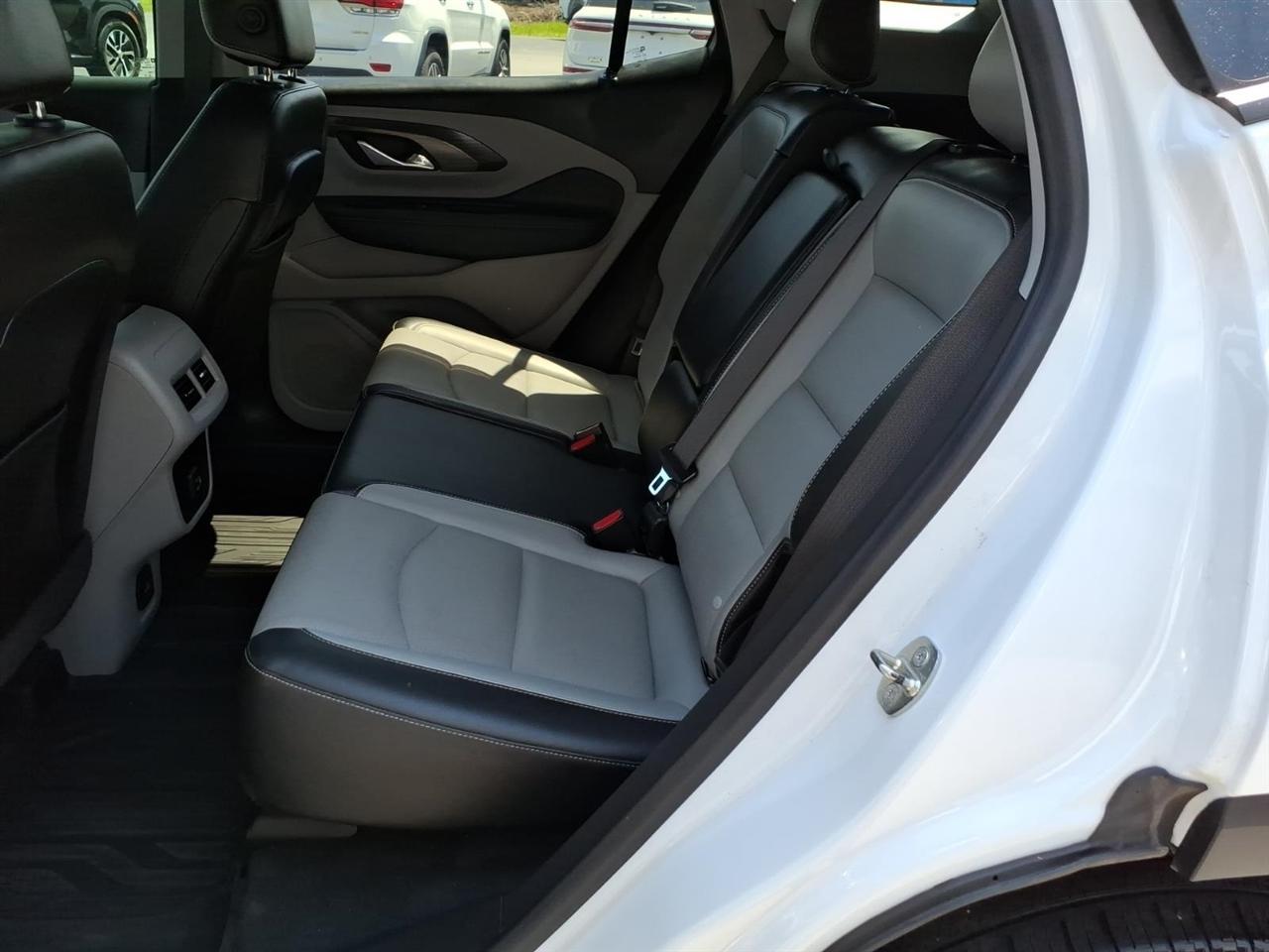 GMC Terrain FWD 4dr SLT 2022