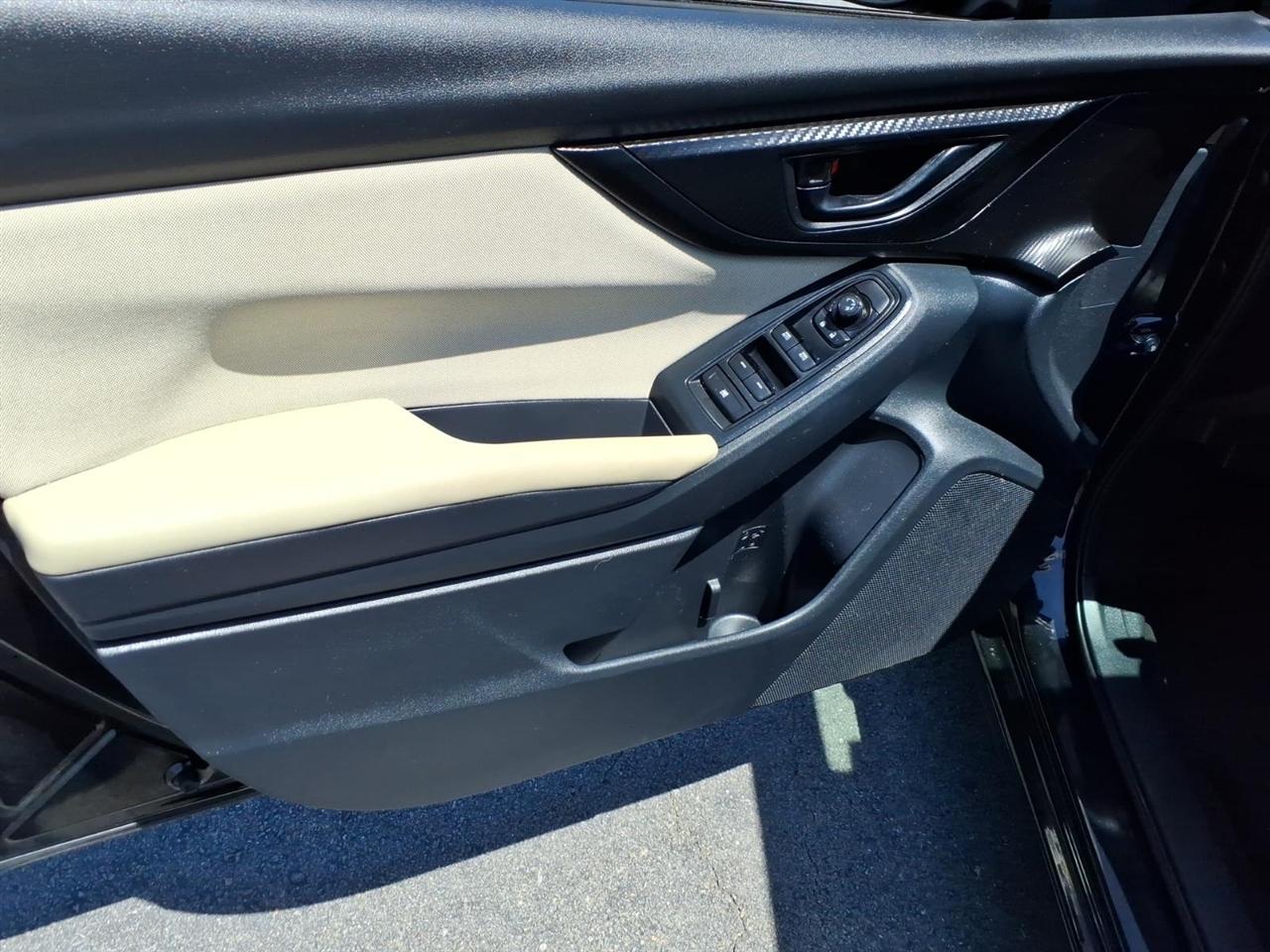 Subaru Impreza Premium 4-door CVT 2020