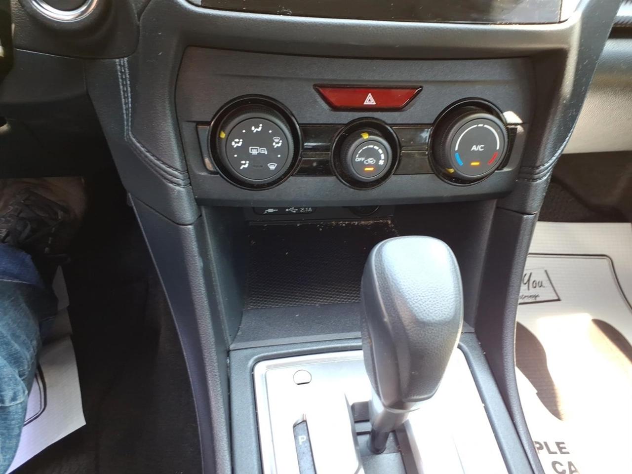 Subaru Impreza Premium 4-door CVT 2020