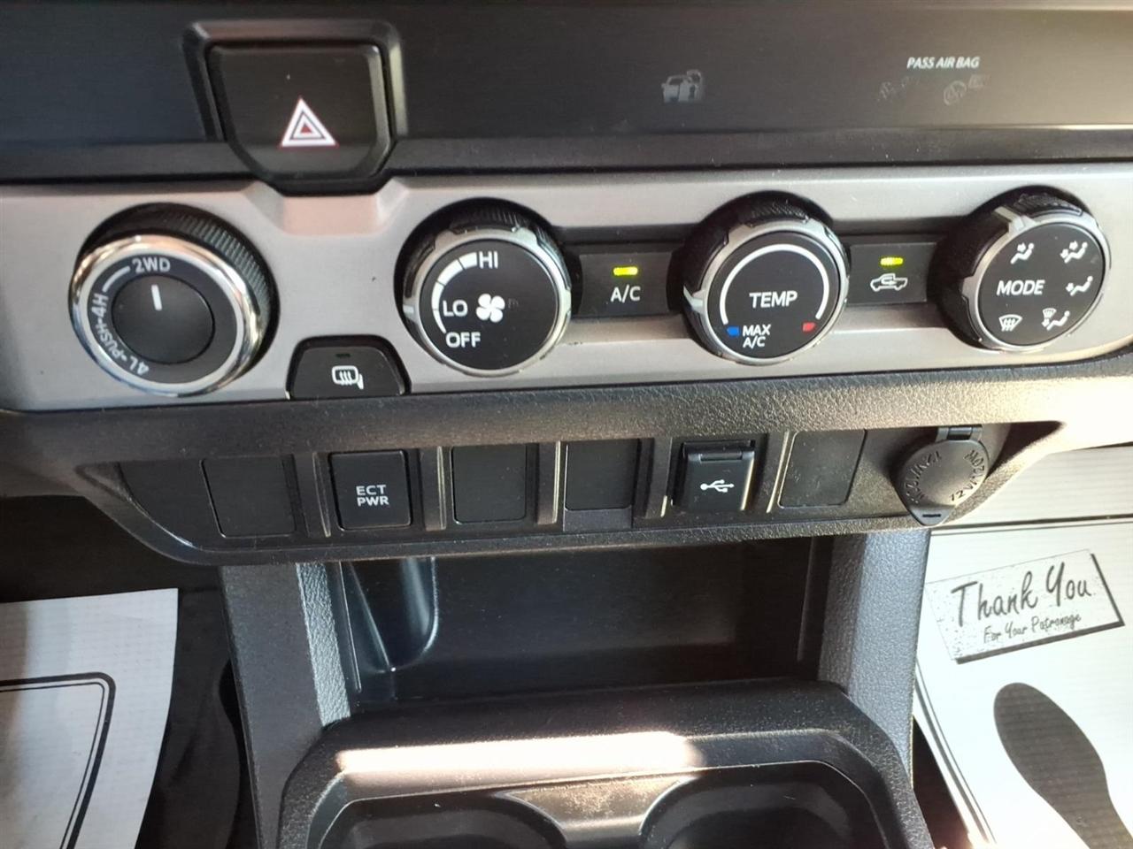 Toyota Tacoma 4WD TRD Off Road Double Cab 5' Bed V6 MT (Natl) 2020