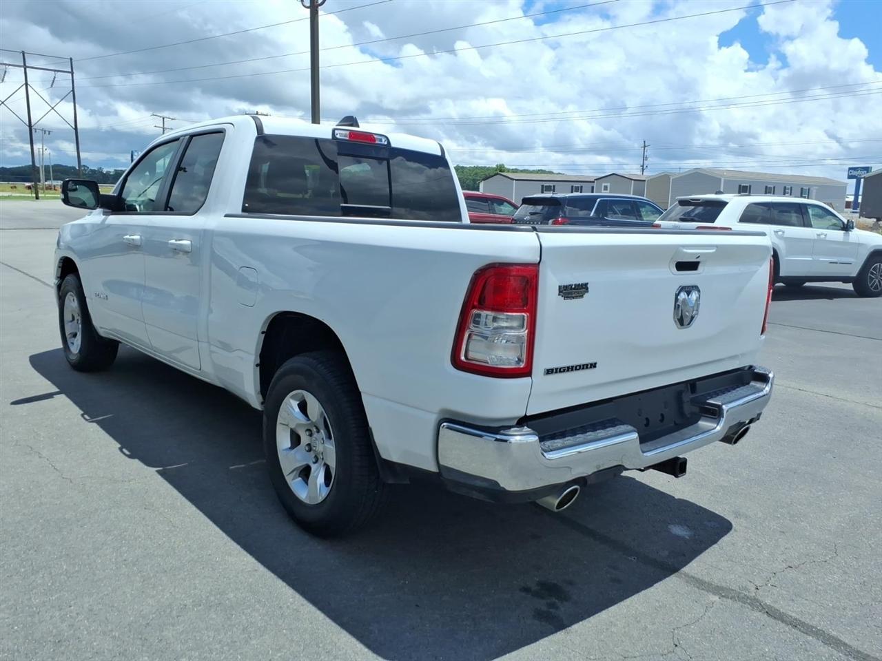 RAM 1500 Big Horn 4x2 Quad Cab 6'4" Box 2022