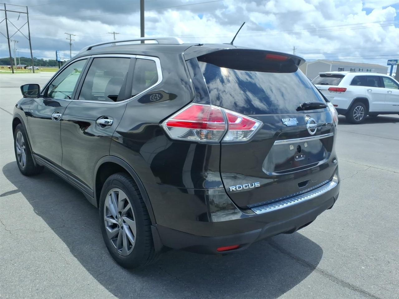 Nissan Rogue FWD 4dr SL 2016