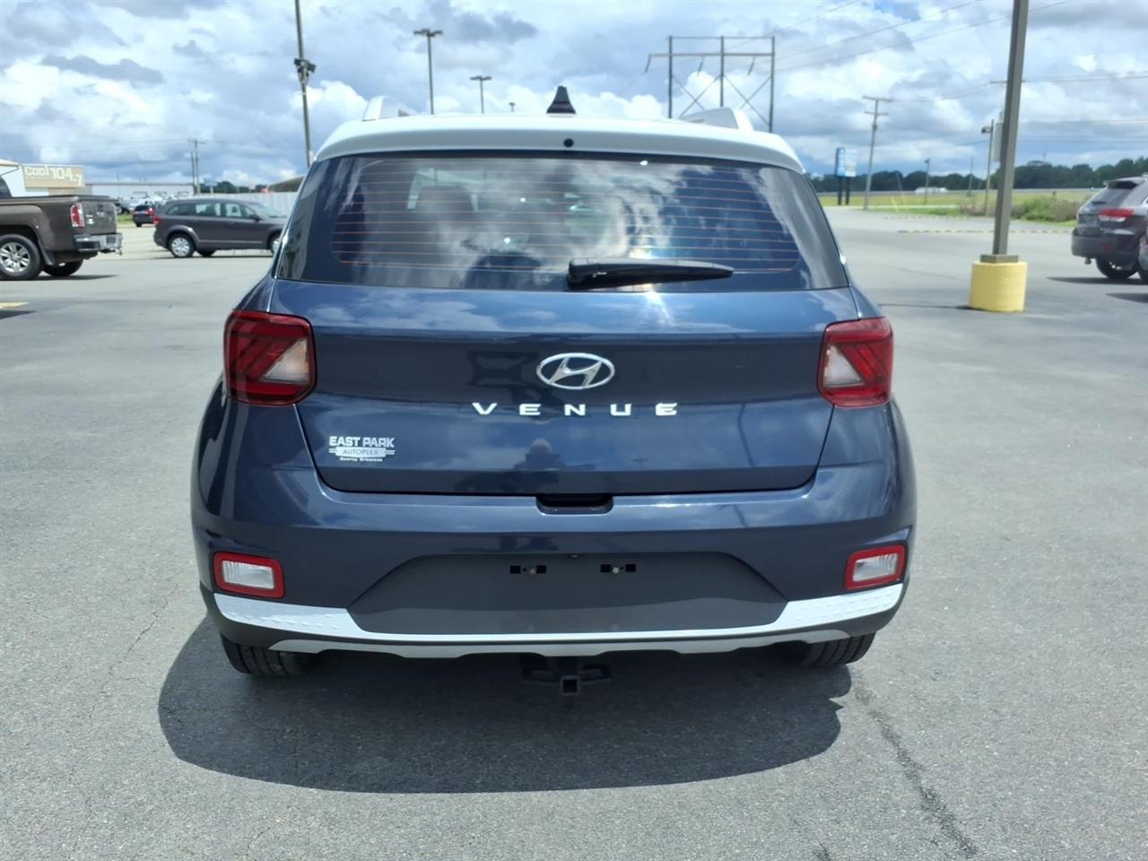Hyundai Venue Denim IVT 2021