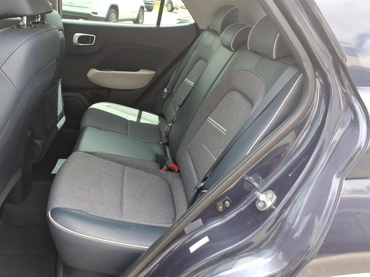 Hyundai Venue Denim IVT 2021