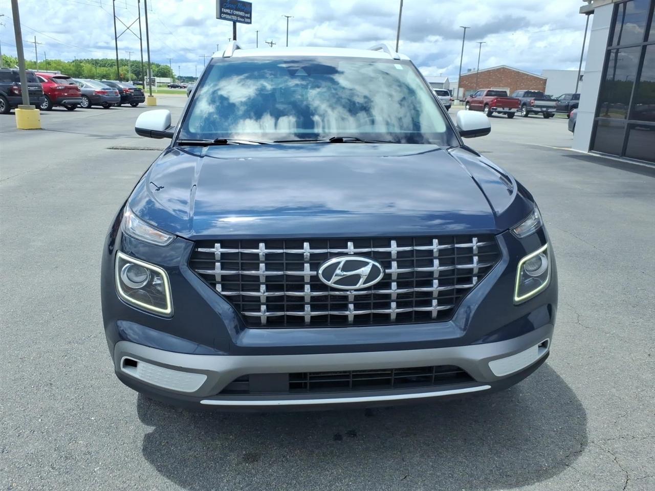 Hyundai Venue Denim IVT 2021