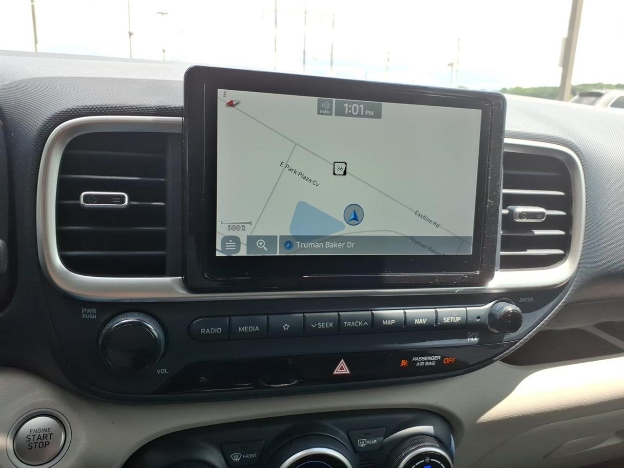 Hyundai Venue Denim IVT 2021