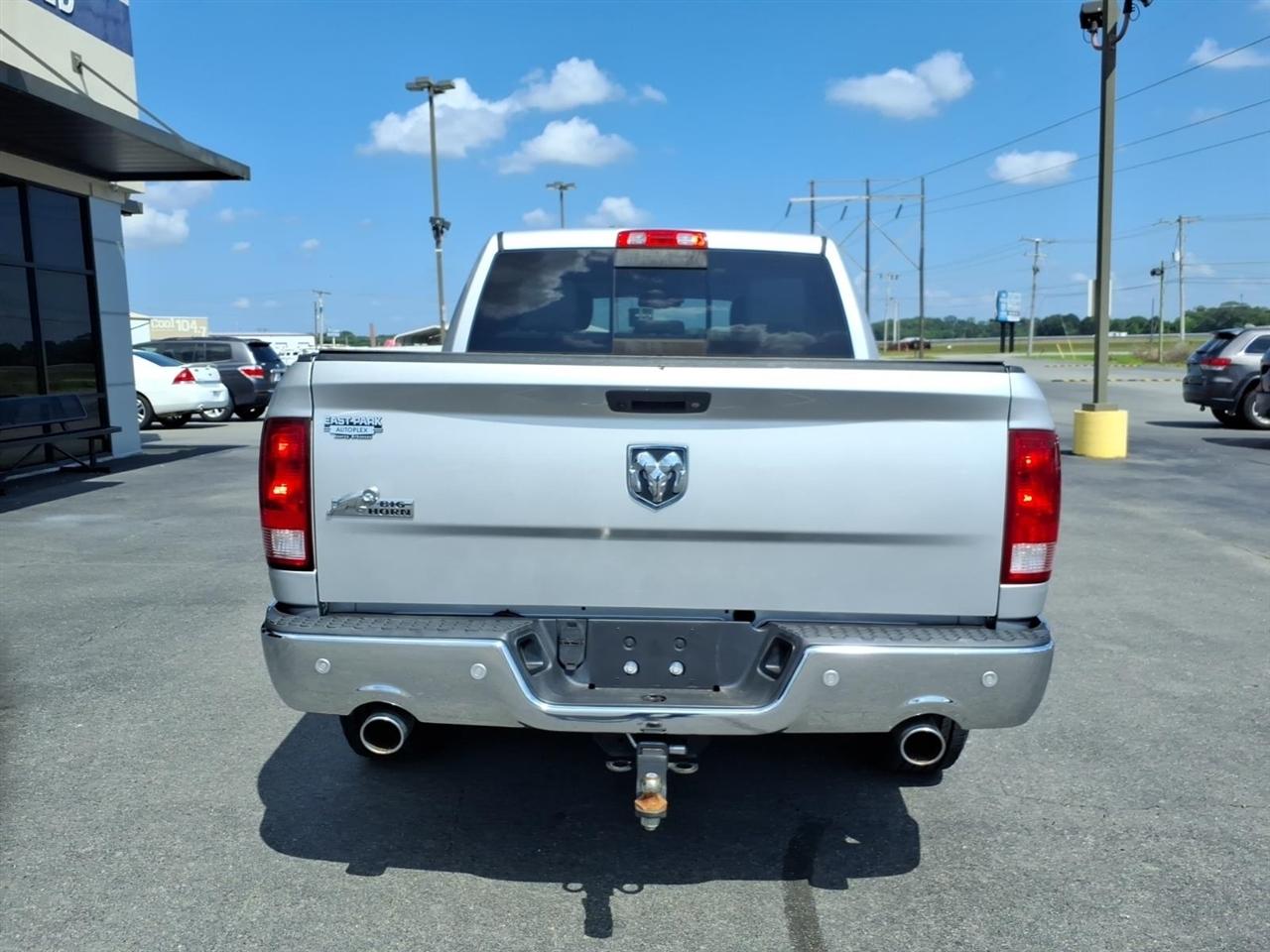 RAM 1500 2WD Crew Cab 140.5" Big Horn 2016