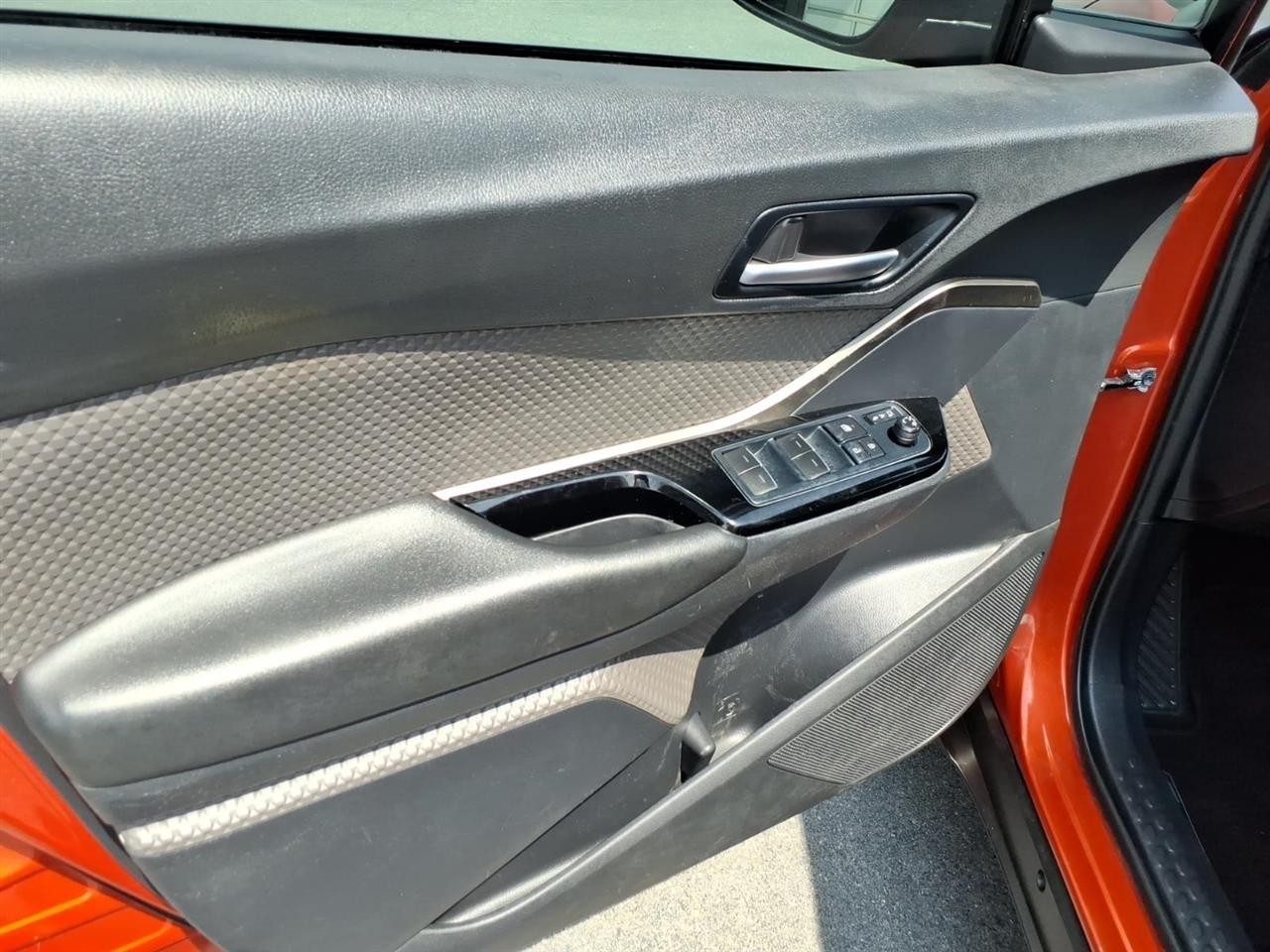 Toyota C-HR Limited FWD (Natl) 2020