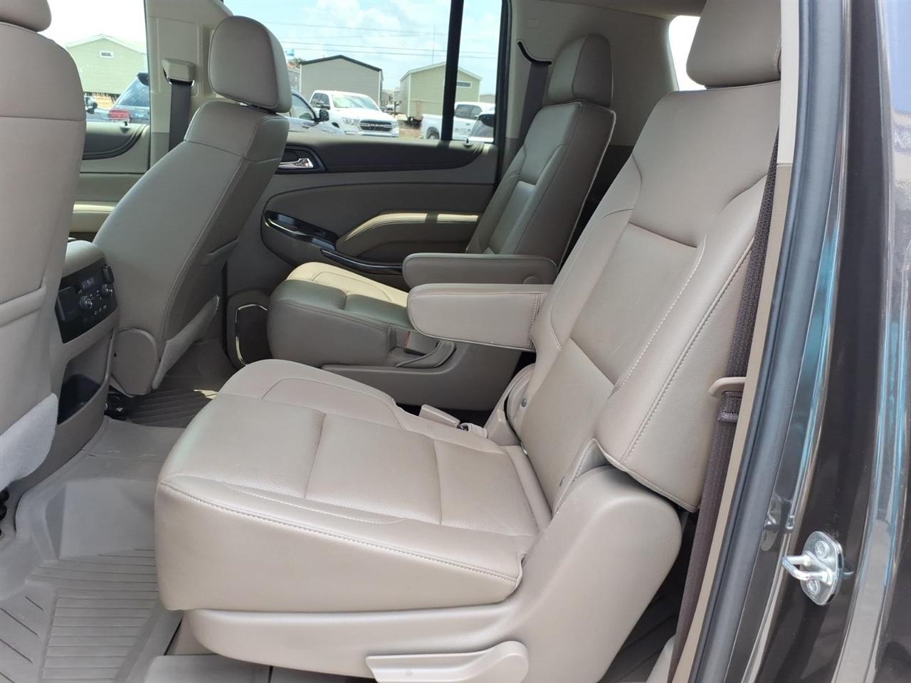 GMC Yukon XL 4WD 4dr SLT 2020