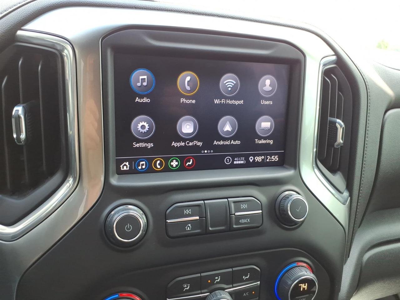 Chevrolet Silverado 1500 4WD Crew Cab 147" LT 2020
