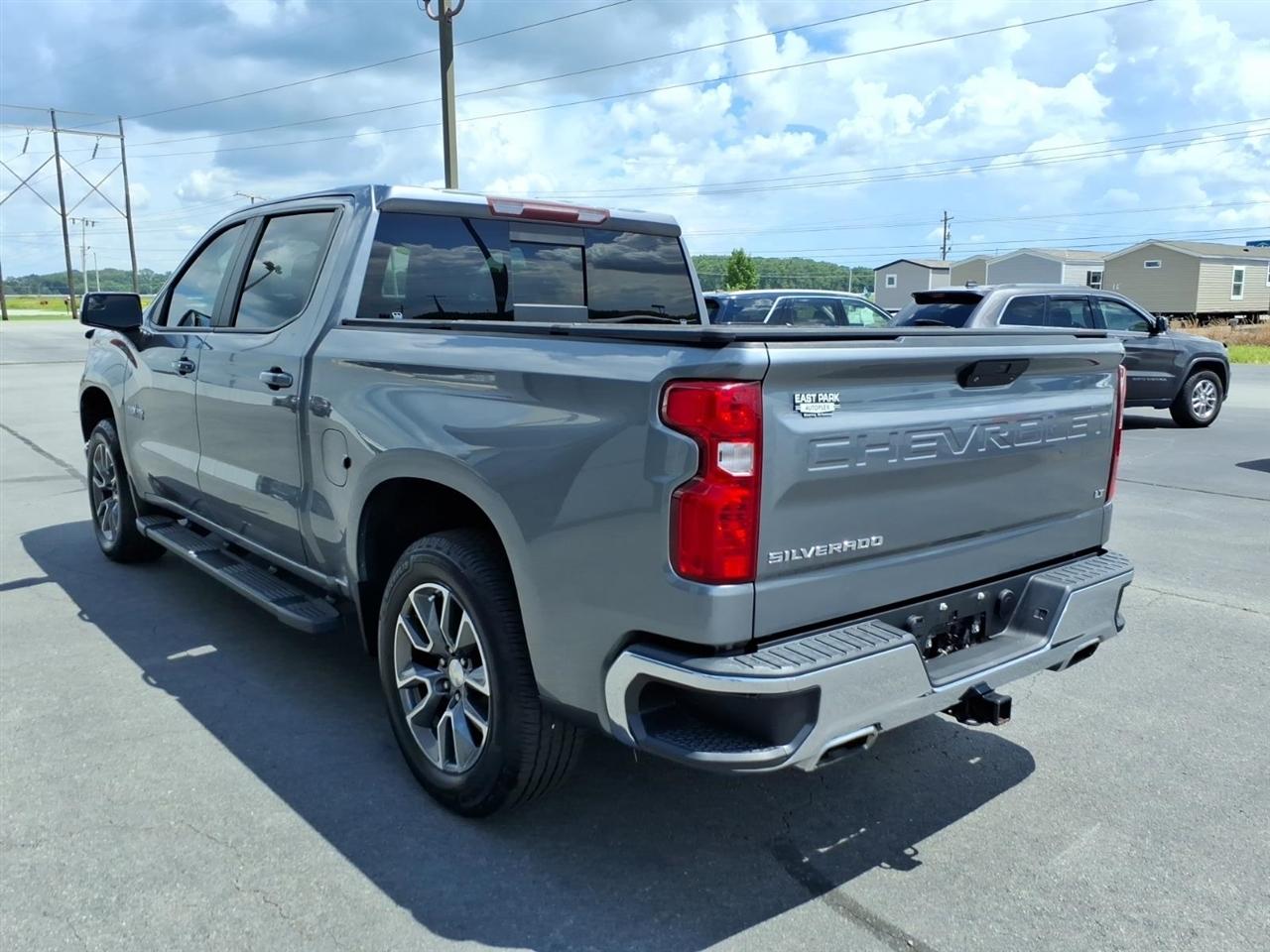 Chevrolet Silverado 1500 4WD Crew Cab 147" LT 2020