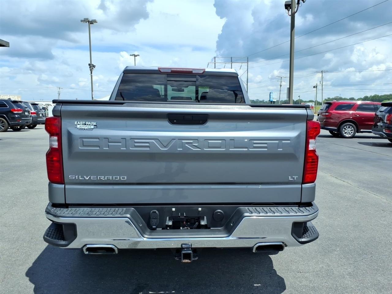 Chevrolet Silverado 1500 4WD Crew Cab 147" LT 2020