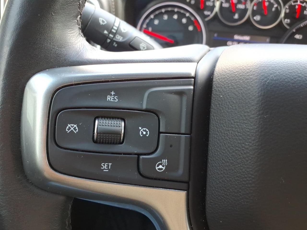 Chevrolet Silverado 1500 4WD Crew Cab 147" LT 2020