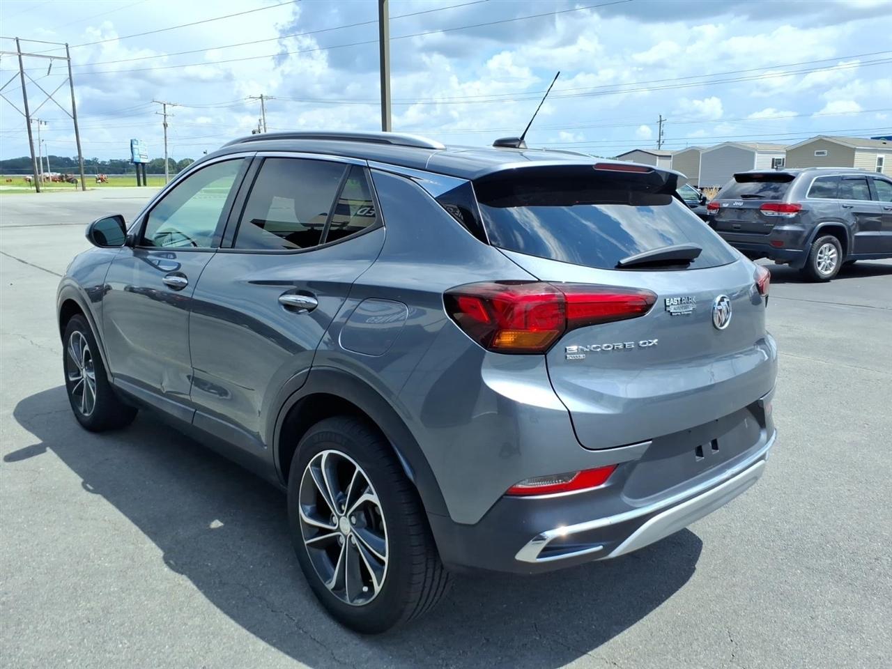 Buick Encore GX AWD 4dr Essence 2021