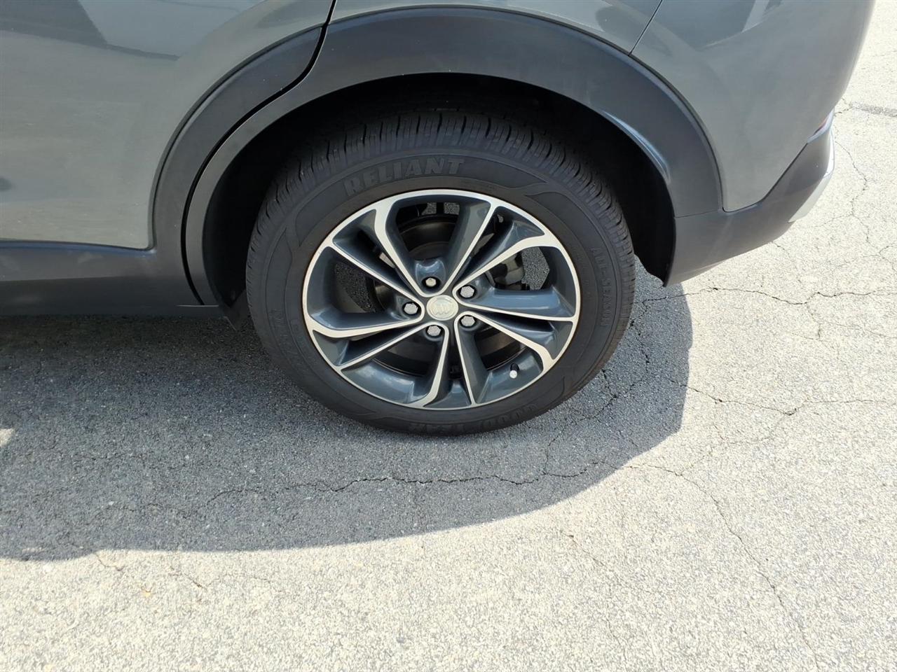Buick Encore GX AWD 4dr Essence 2021