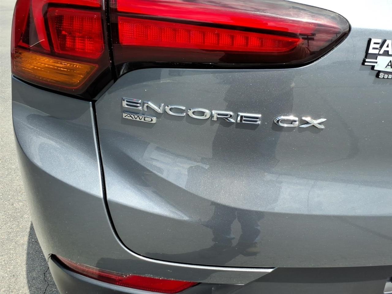 Buick Encore GX AWD 4dr Essence 2021