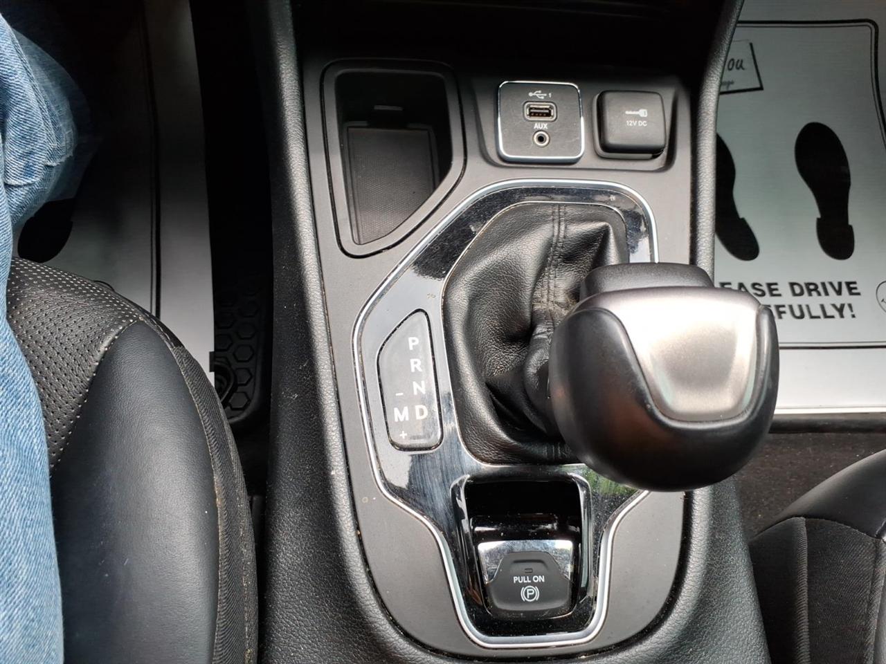 Jeep Cherokee Limited FWD 2019