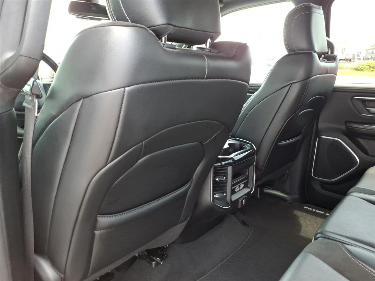 RAM 1500 Laramie 4x4 Crew Cab 5'7" Box 2019
