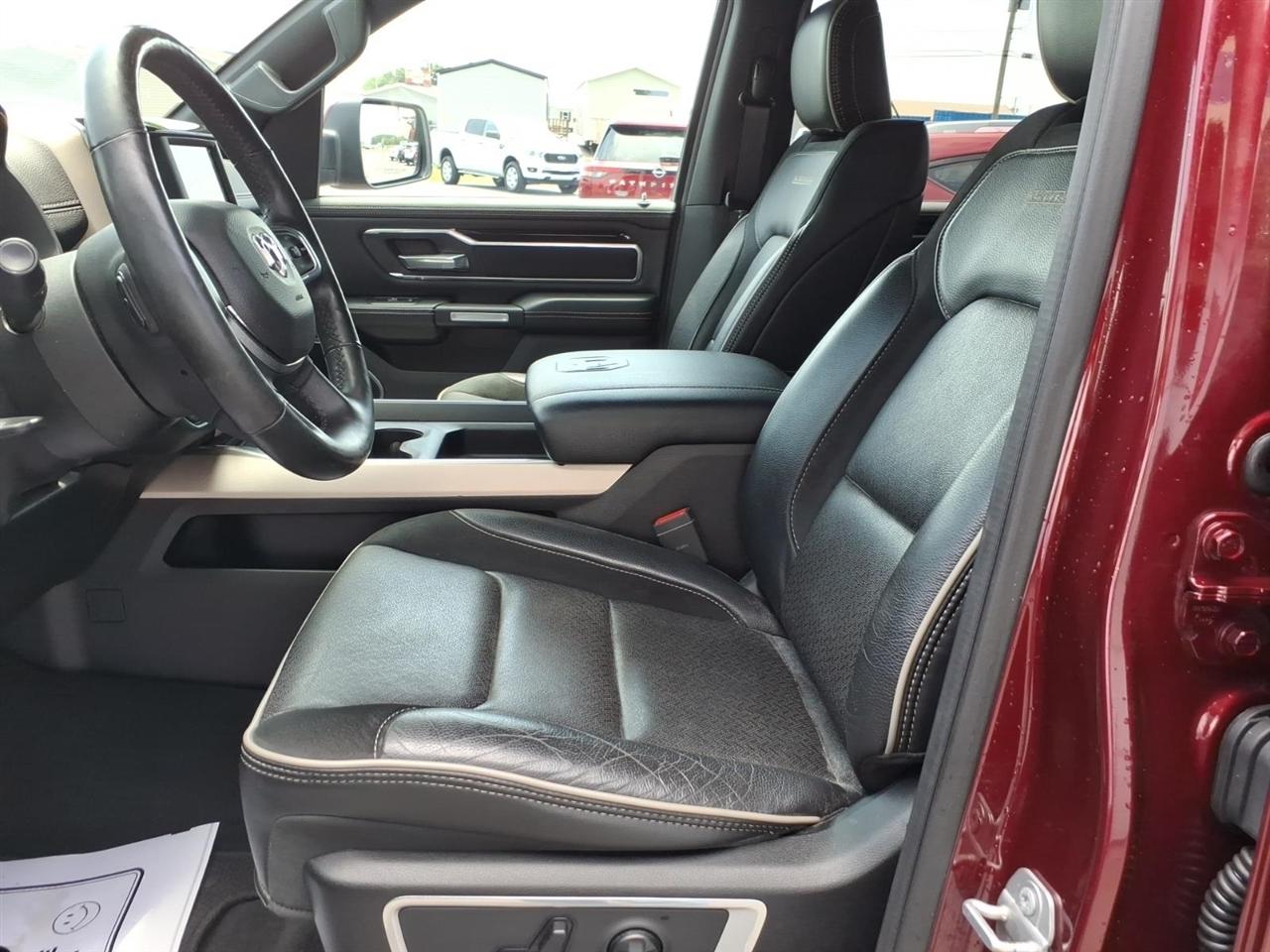RAM 1500 Laramie 4x4 Crew Cab 5'7" Box 2019
