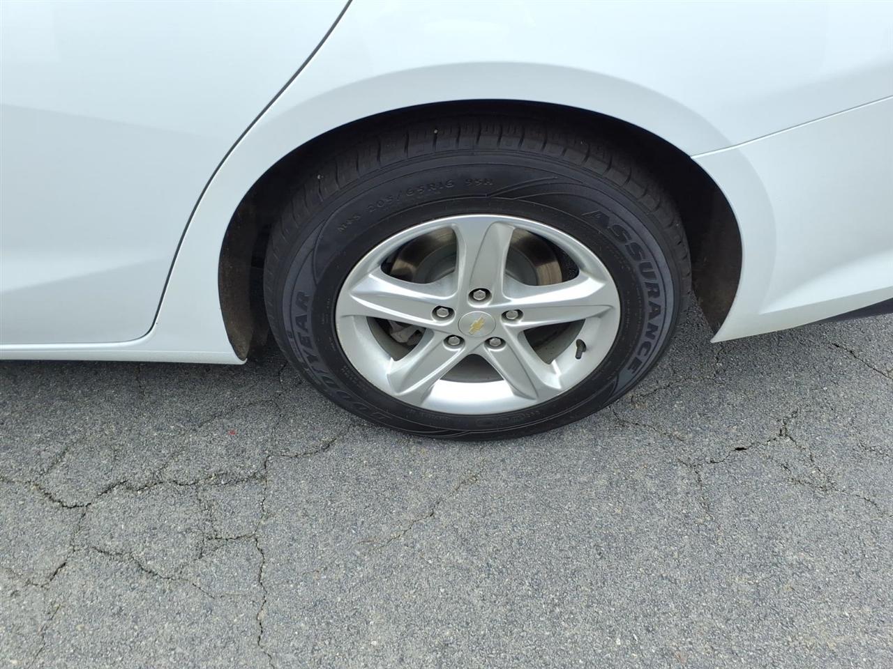 Chevrolet Malibu 4dr Sdn LS w/1FL 2022