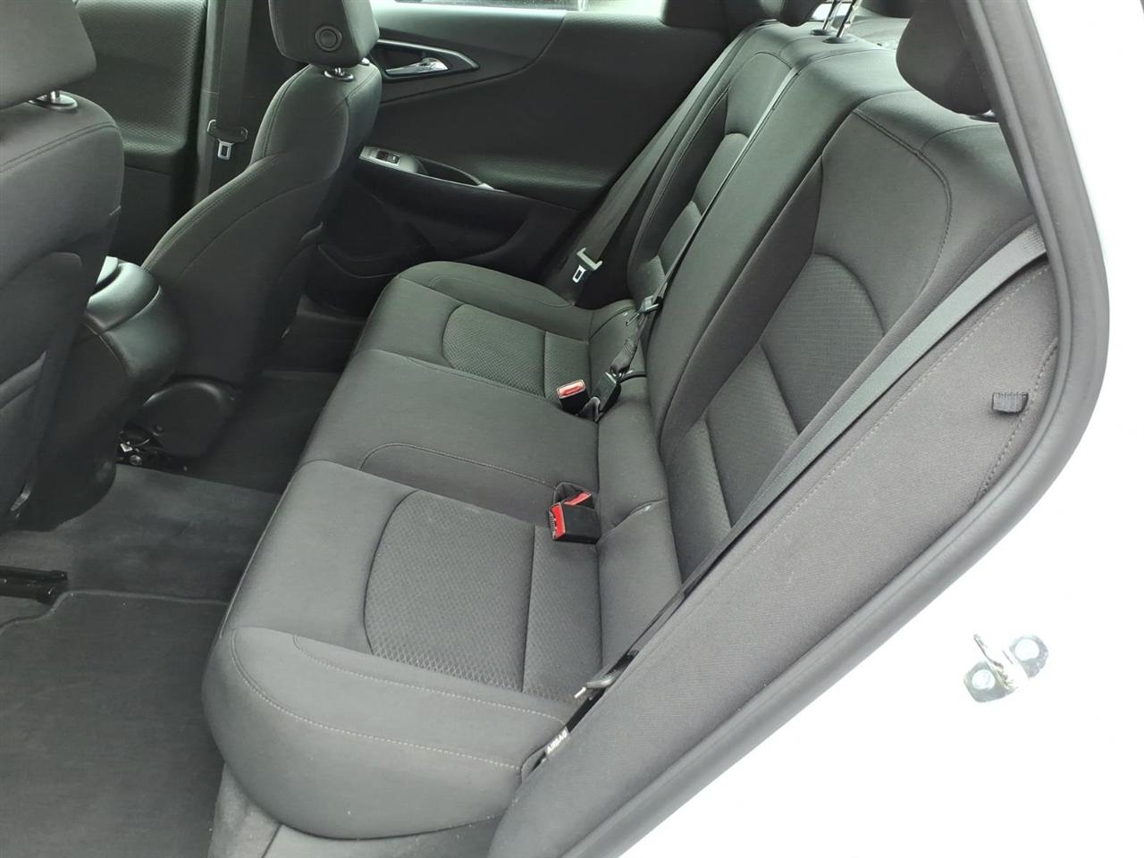 Chevrolet Malibu 4dr Sdn LS w/1FL 2022