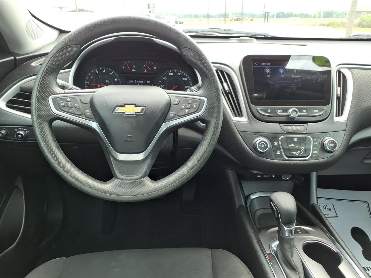 Chevrolet Malibu 4dr Sdn LS w/1FL 2022