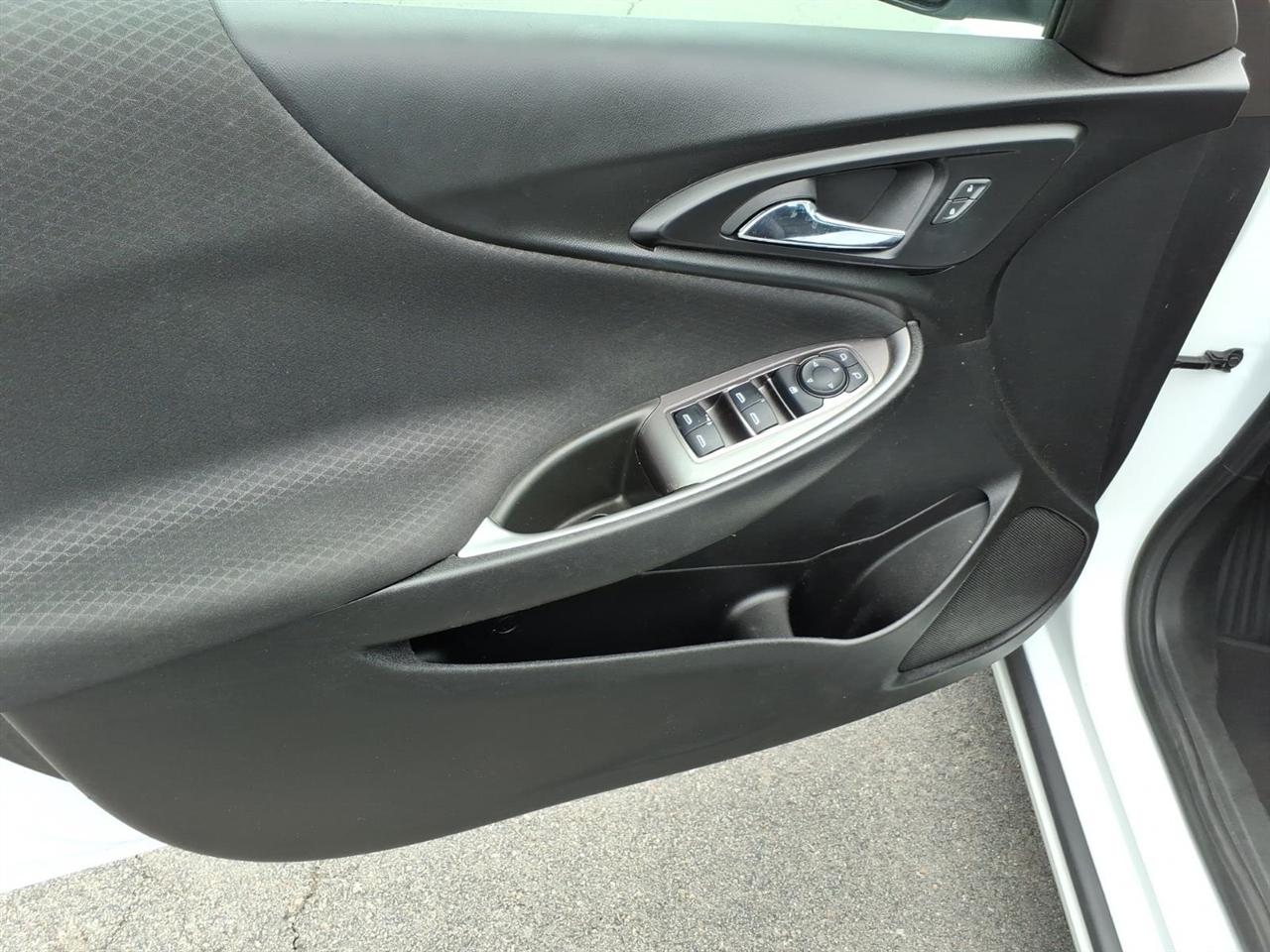 Chevrolet Malibu 4dr Sdn LS w/1FL 2022