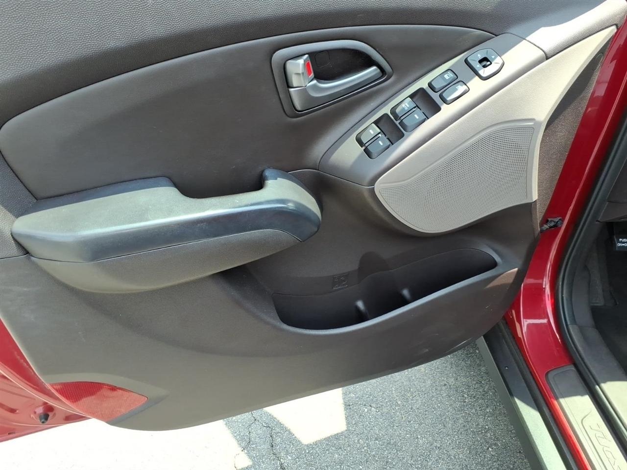 Hyundai Tucson FWD 4dr SE 2015