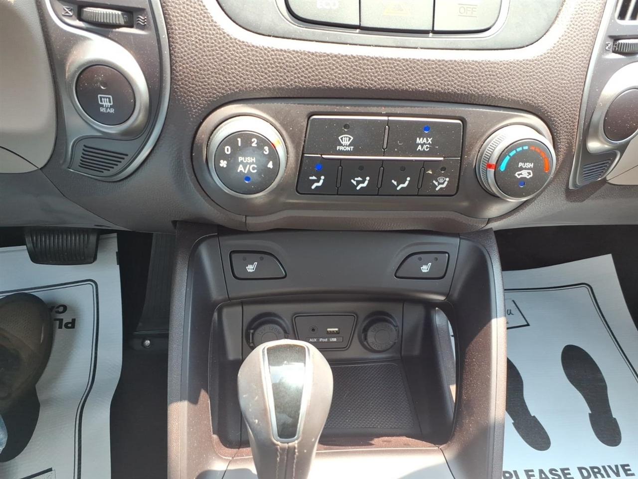 Hyundai Tucson FWD 4dr SE 2015