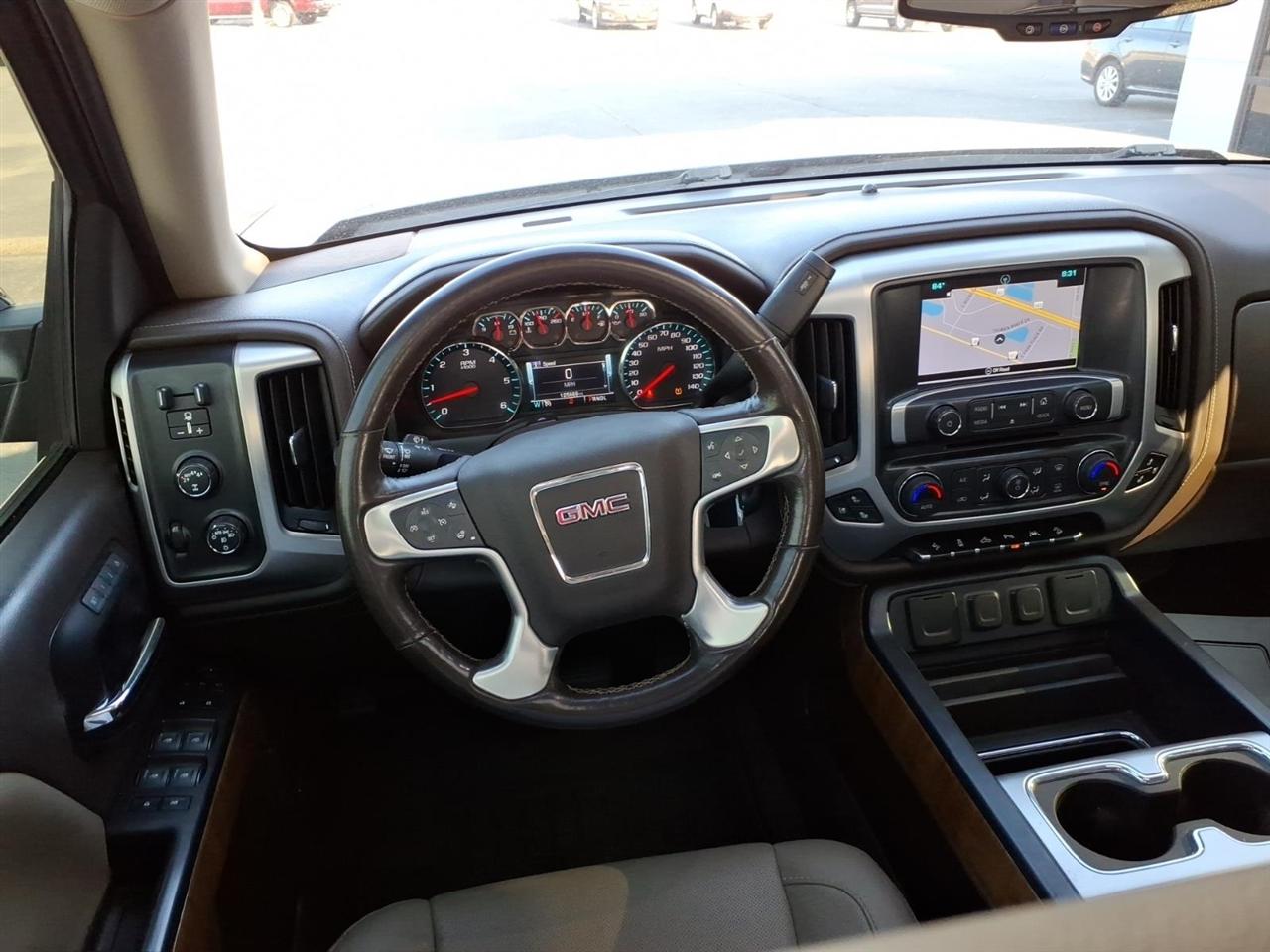 GMC Sierra 1500 4WD Crew Cab 143.5" SLT 2018
